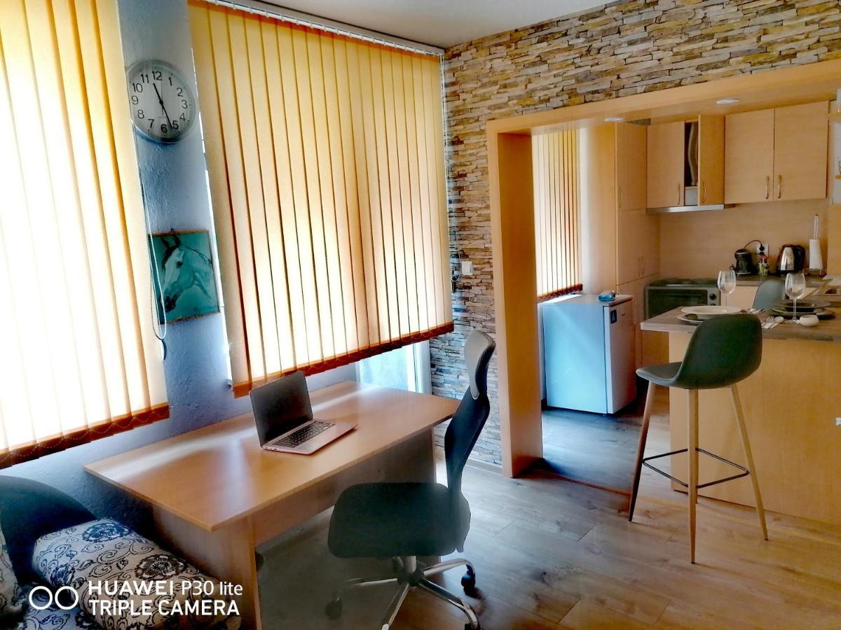 Comfort Getaway Studio Varna Exterior photo